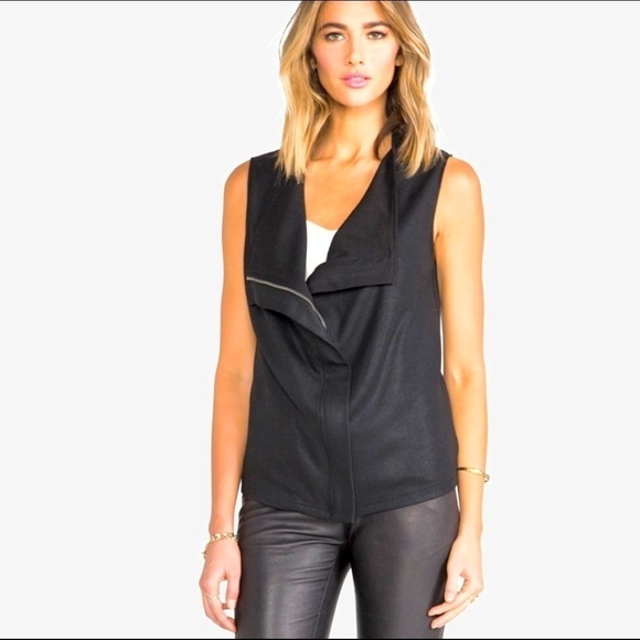 NWT PIXLEY Malynn Asymmetrical Soft Motto Vest M - Picture 1 of 8